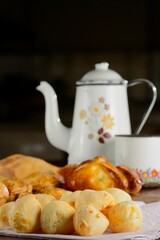 coffee and side dishes