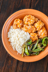 Bowl of orange chicken