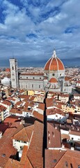 Obraz premium Aerial view of the historic center of the city of Florence with the Cathedral of Santa Maria del Fiore, the Duomo of Florence, in the center. Firenze, Tuscany, Italy