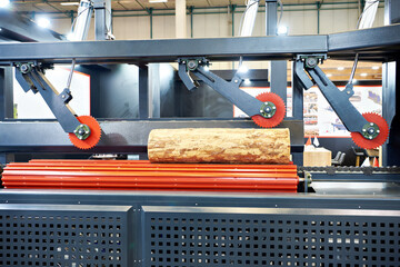 Log in wood working machine