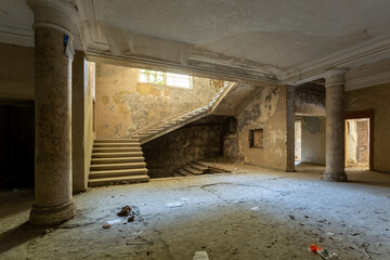 staircase in an abandoned interior, abandoned sanatorium - obrazy, fototapety, plakaty