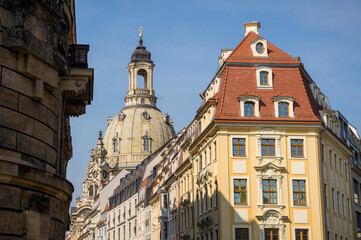 Fototapeta na wymiar Baroque buildings in old Dresden, Germany