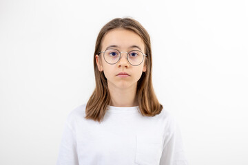 Obraz premium Teenager girl with glasses on a white background isolated.