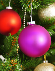 Świąteczne bombki, choinkowe dekoracje na Boże Narodzenie - obrazy, fototapety, plakaty