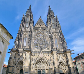 Fototapeta na wymiar The Metropolitan Cathedral of Saints Vitus, Wenceslaus and Adalbert, Style.Mostly Gothic, view of the Gothic cathedral, Catholicism neo-Gothic, Prague cathedral