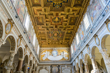 Interior of Santa Maria in Aracoeli, Rome Italy - obrazy, fototapety, plakaty