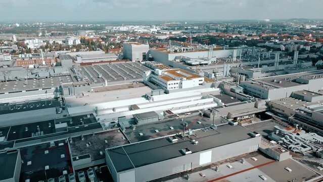 Luftaufnahme des BMW-Gel&auml;ndes, Hauptsitzes des deutschen Automobilherstellers in der bayerischen Landeshauptstadt M&uuml;nchen