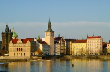 Fototapeta na wymiar A beautiful view across the Vltava River of the city of Prague, Czech Republic. 