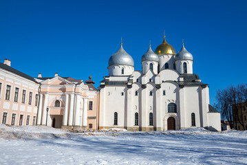 Fototapeta na wymiar St. Sophia Cathedral on a frosty winter day. Veliky Novgorod, Russia