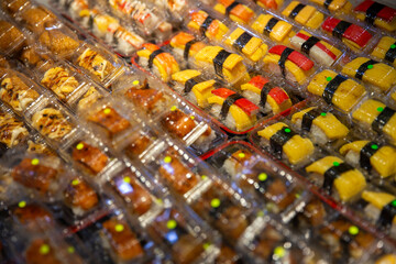 Lots of mini sushi © InversedSlayer