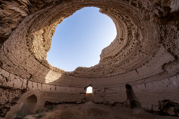 The Great Icehouse from 7th century in Merv, an ancient city on the Silk Road close to current Mary, Turkmenistan. Merv was the capital city of many empires and at its hayday the largest in the world. - obrazy, fototapety, plakaty