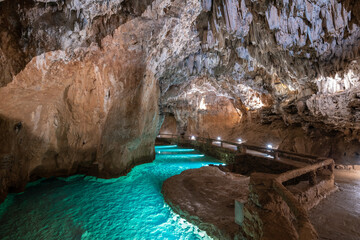 Inner lake of Valporquero Cave, Leon in Spain - 681764808