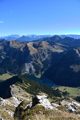 Fototapeta na wymiar Beautiful view from Gaishorn on Vilsalpsee | Tannheimer Tal | Tirol | Austria