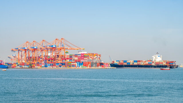 Mersin, Turkey, November ,11, 2023 : View of the crane from the Industrial sea port of Mersin. TURKEY