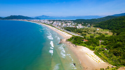 Cidade de Bombinhas, praia de Mariscal, Santa Catarina, Brasil