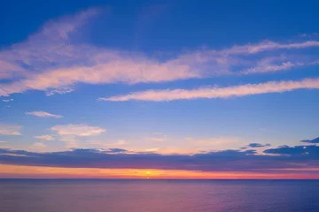 Foto op Canvas 美しいトワイライトのピンク色の空と海の景色 © sky studio