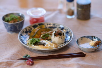 Fototapeta na wymiar Home made Japanese food in the morning.