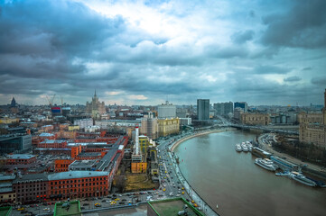 Fototapeta na wymiar panorama of the Moscow city with Moscow river and Russian government