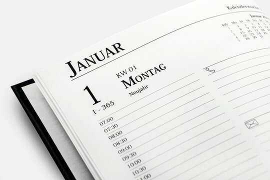 Deutscher Kalender 2024 und Datum 1. Januar 2024   Montag Neujahr