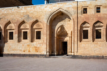 Ishak Pasha Palace ( Turkish : Ishak Pasa Sarayi )  is a semi-ruined palace and administrative...