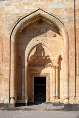 Fototapeta premium Ishak Pasha Palace ( Turkish : Ishak Pasa Sarayi ) is a semi-ruined palace and administrative complex located in the Dogubeyazit district of Agri province of eastern Turkey.