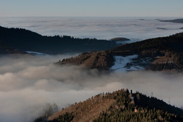 &Uuml;ber dem Nebelmeer