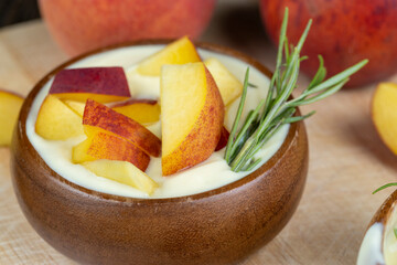 yogurt with the taste and aroma of peaches