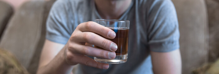 man drink alcohol addiction