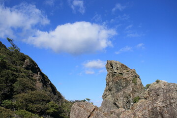 室戸岬　エボシ岩と秋の雲　（高知県）