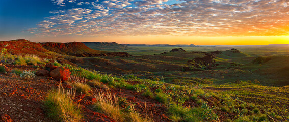 Dawn at Panorama Lookout, Millstream Chichester National Park, Pilbara, Western Australia.