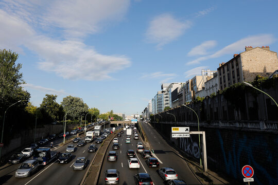 Boulevard peripherique (circular road), Paris, France