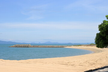 砂浜から見る風景