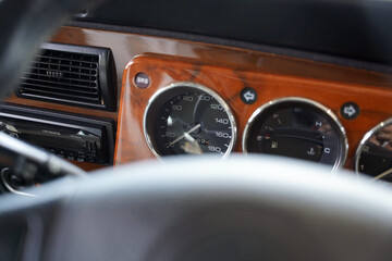 クラシックカーのインパネ