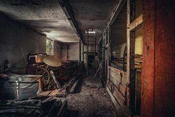 The abandoned farm house with barn.