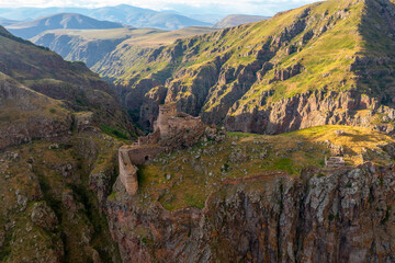 Naklejka premium Devil Castle (Seytan Kalesi), also known as Cildiran Castle and Kal-I Devil, escape, demon fortress is also passed, Ardahan nearby Kars, Turkey