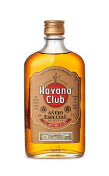 Front view of Havana Club Anejo Especial rum bottle