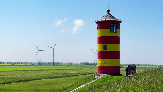 Pilsumer Leuchtturm, Krummhörn, Ostfriesland, Deutschland 