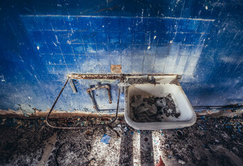 Sink in mess hall in abandoned military base Chernobyl-2 in Chernobyl Exclusion Zone, Ukraine - obrazy, fototapety, plakaty