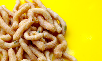 Thai Fried Dough (Thai Dessert) – Kanom Kan Bua