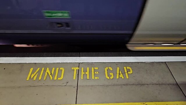 Mind The Gap Note on Tube Station Floor