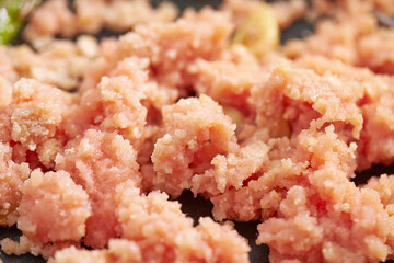 Stir-fry pollock roe with butter in a pan