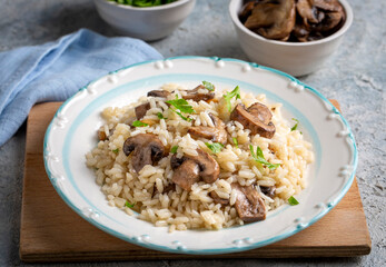Mushroom rice pilaf, Turkish name; Mantarli pirinc pilavi.