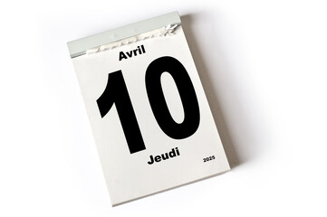 10 . Avril 2025