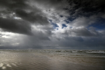 Dark and stormy Baltic sea. - obrazy, fototapety, plakaty