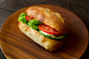 野菜のヴィーガンサンドイッチ