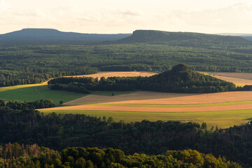 Sandstein Landschaft Panorama in der Sächsischen Schweiz Elbsandsteingebirge in Sachsen Nationalpark Deutschland