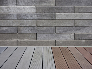 WPC Dielen mit Terrassenmauer	
