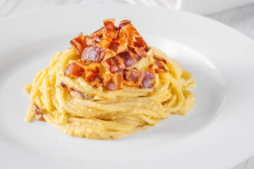 Portion of carbonara pasta