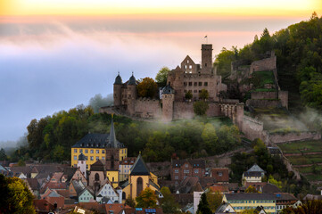 Burg Wertheim am Main Sonnenaufgang Nebel