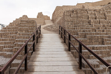 The road to the Pyramid of Huaca Puqiana, Lima. Peru